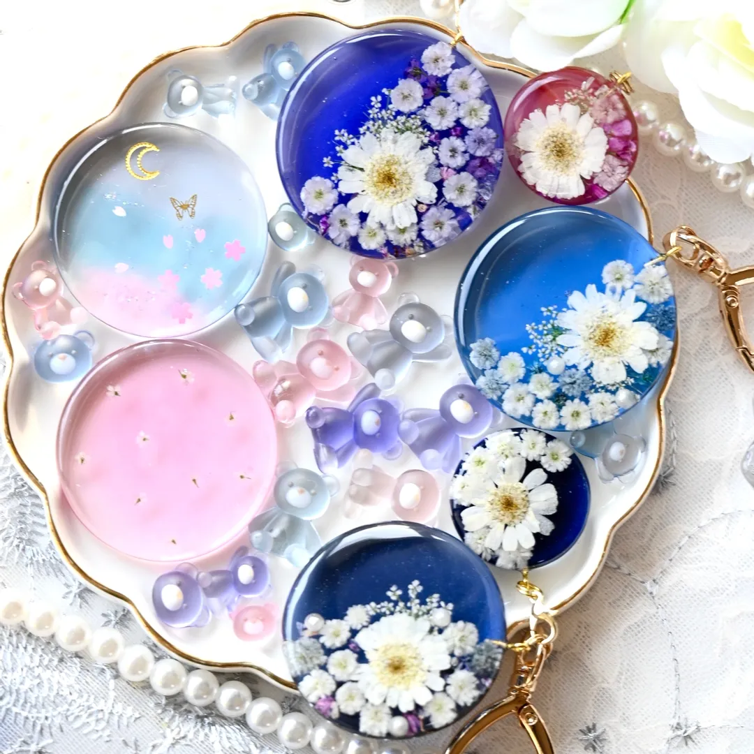 まっｻﾝさんのレジン作品 | 【定期便】作家のためのレジン 1000g