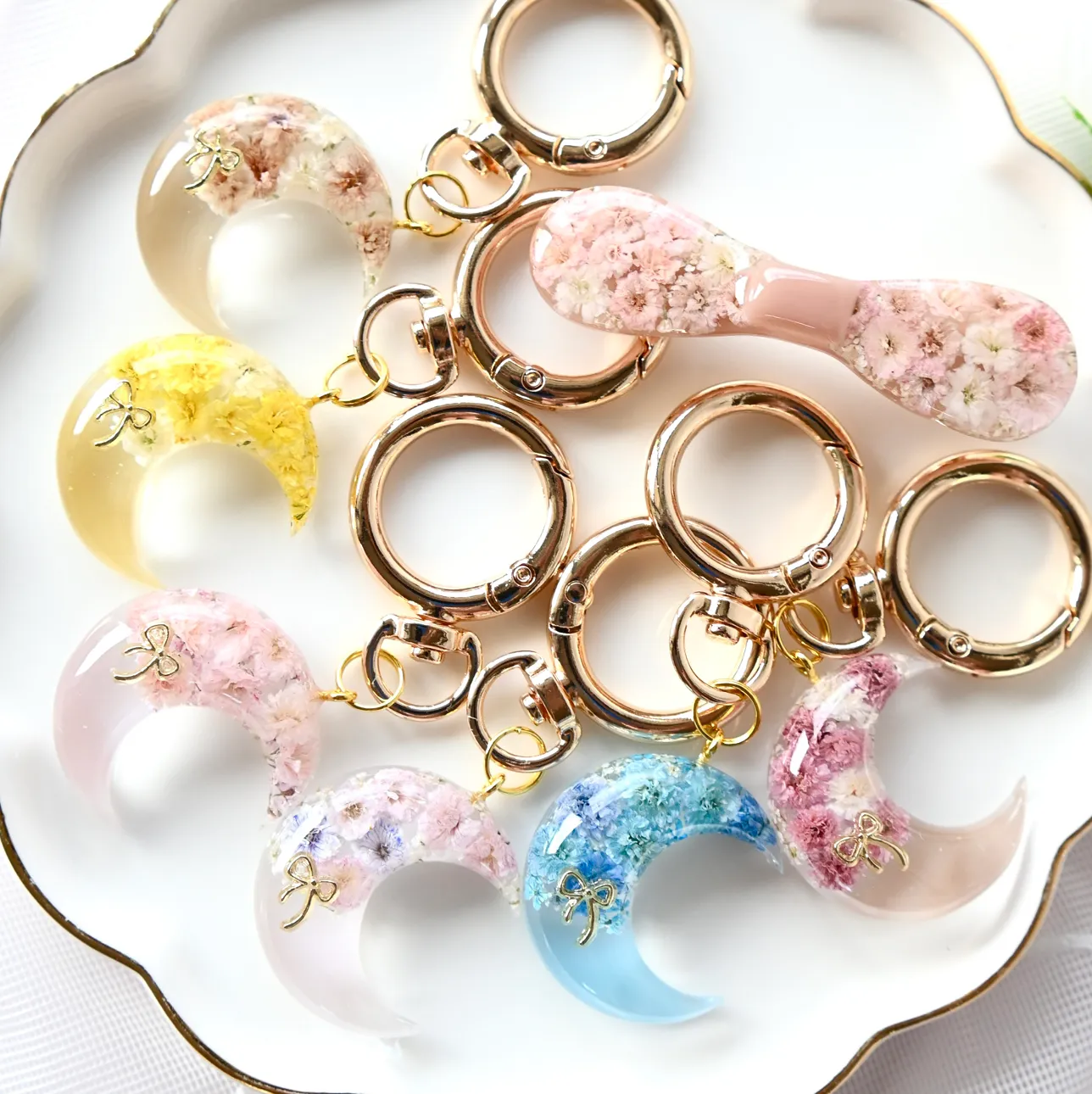 まっｻﾝさんのレジン作品 | 【9月4日20:00〜 一般発売開始】crocchaの日20...