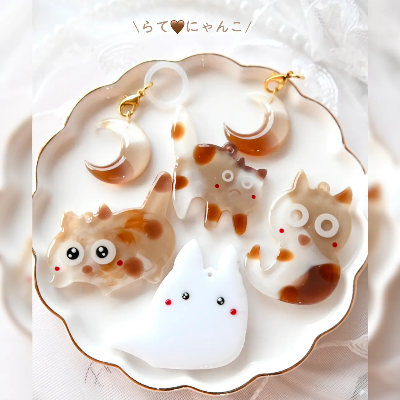 まっｻﾝさんのレジン作品 | 【新発売】シリコンモールド ハロウィン猫 4種 肉球付き