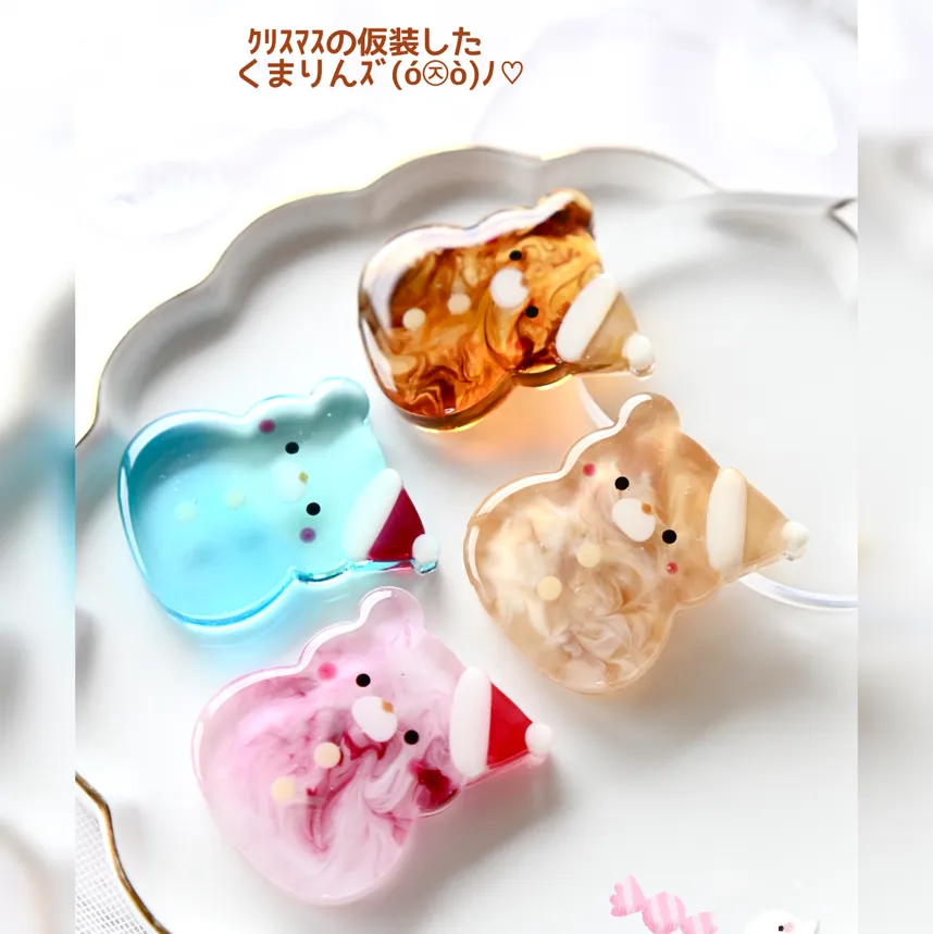 まっｻﾝさんのレジン作品 | がーなめいどコラボ シリコンモールド ちびつむ クリスマスv...