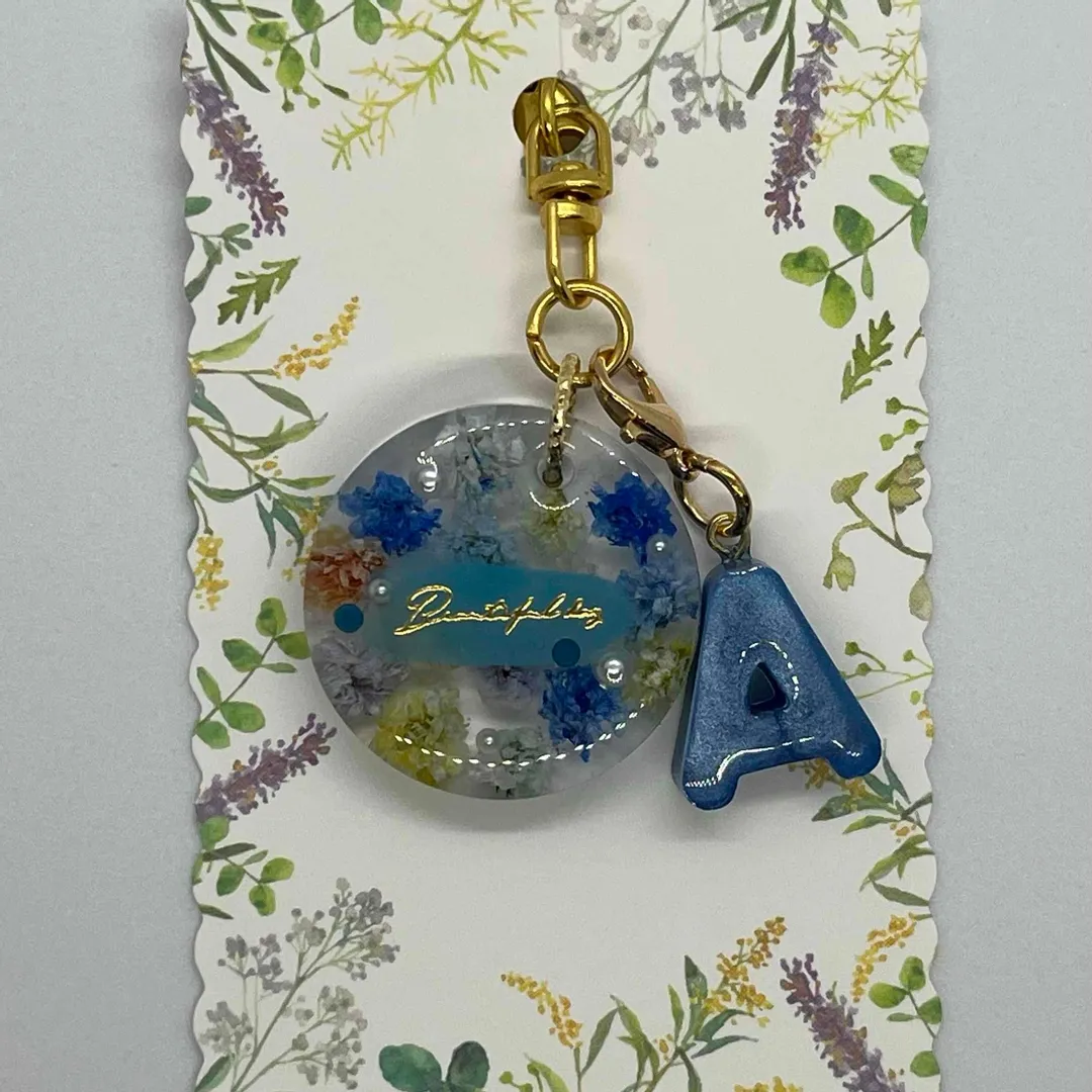michika（路華）さんのレジン作品 | 【定期便】作家のためのレジン 200g
