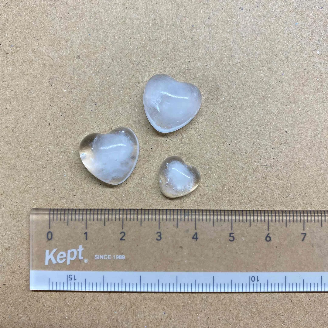 エーデルワイス・ラボさんのレジン作品 | 超透明【大容量UV-LEDレジン液】70g 『コスパ＆クオリ...