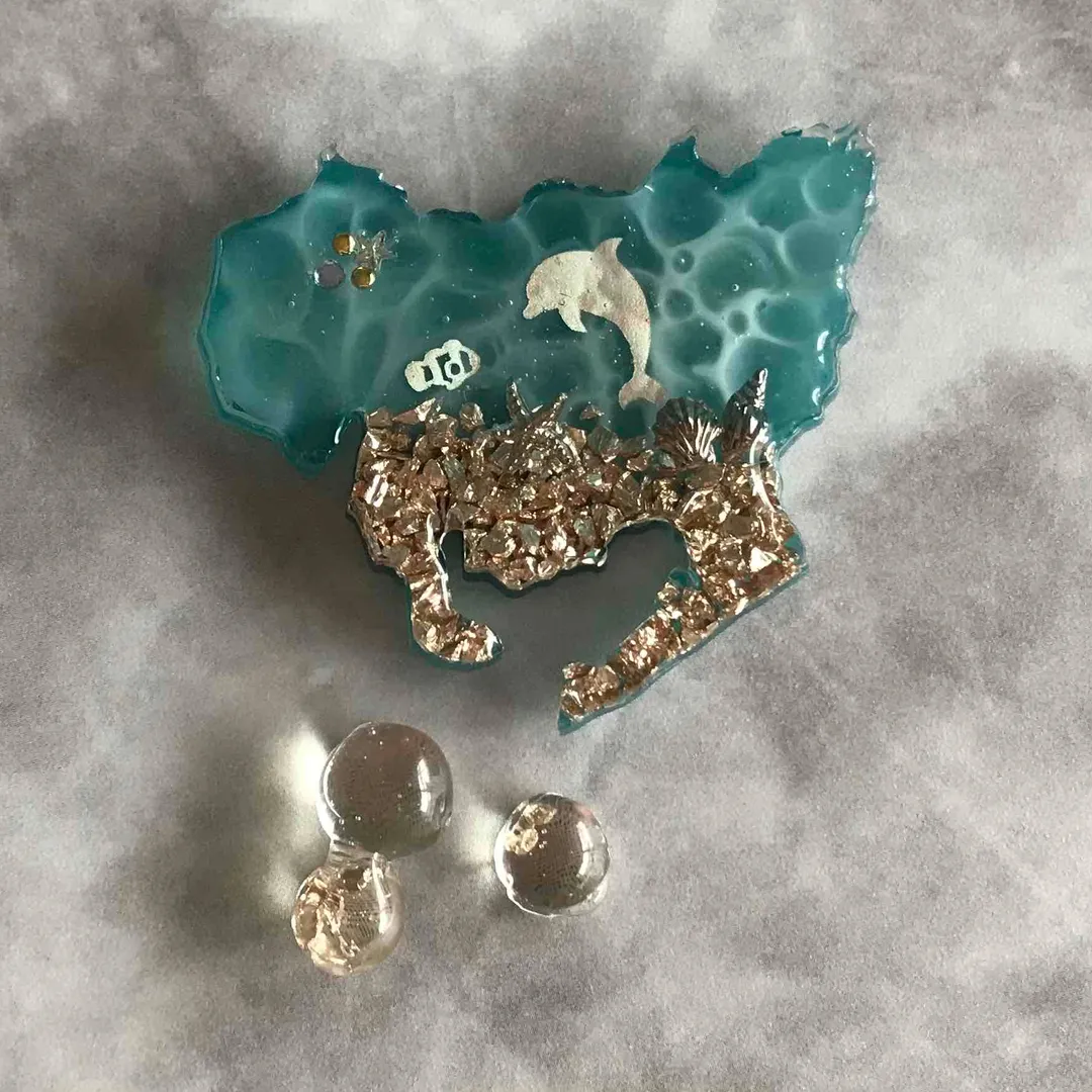 S & co.さんのレジン作品 | 超透明【大容量UV-LEDレジン液】70g 『コスパ＆クオリ...