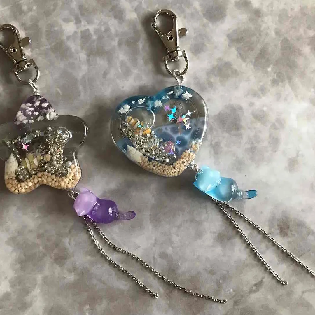 S & co.さんのレジン作品 | 超透明【大容量UV-LEDレジン液】70g 『コスパ＆クオリ...