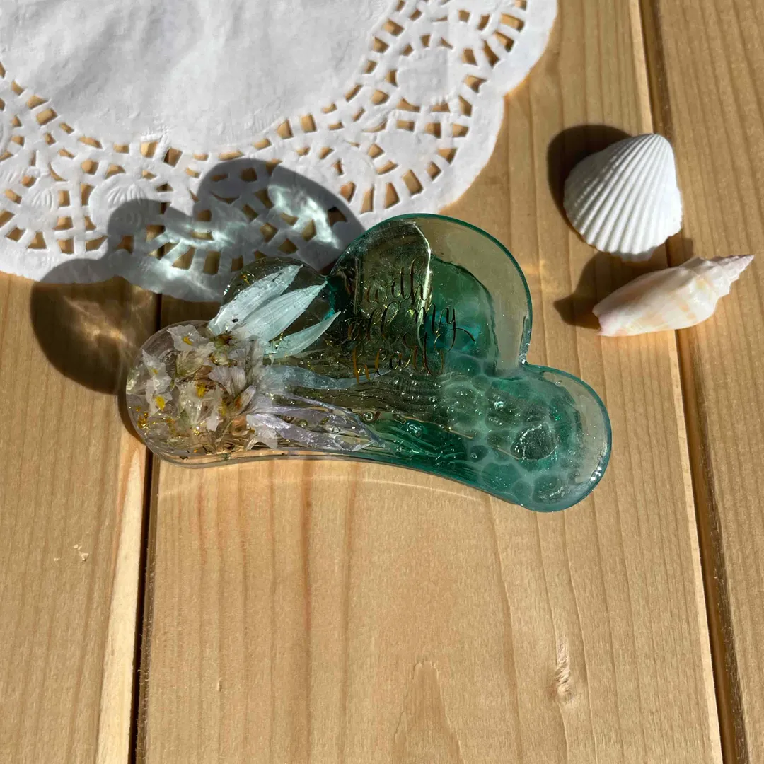 ハピネス⑅◡̈*レジンさんのレジン作品 | 【1個】ヘアクリップ単品 バンスクリップ