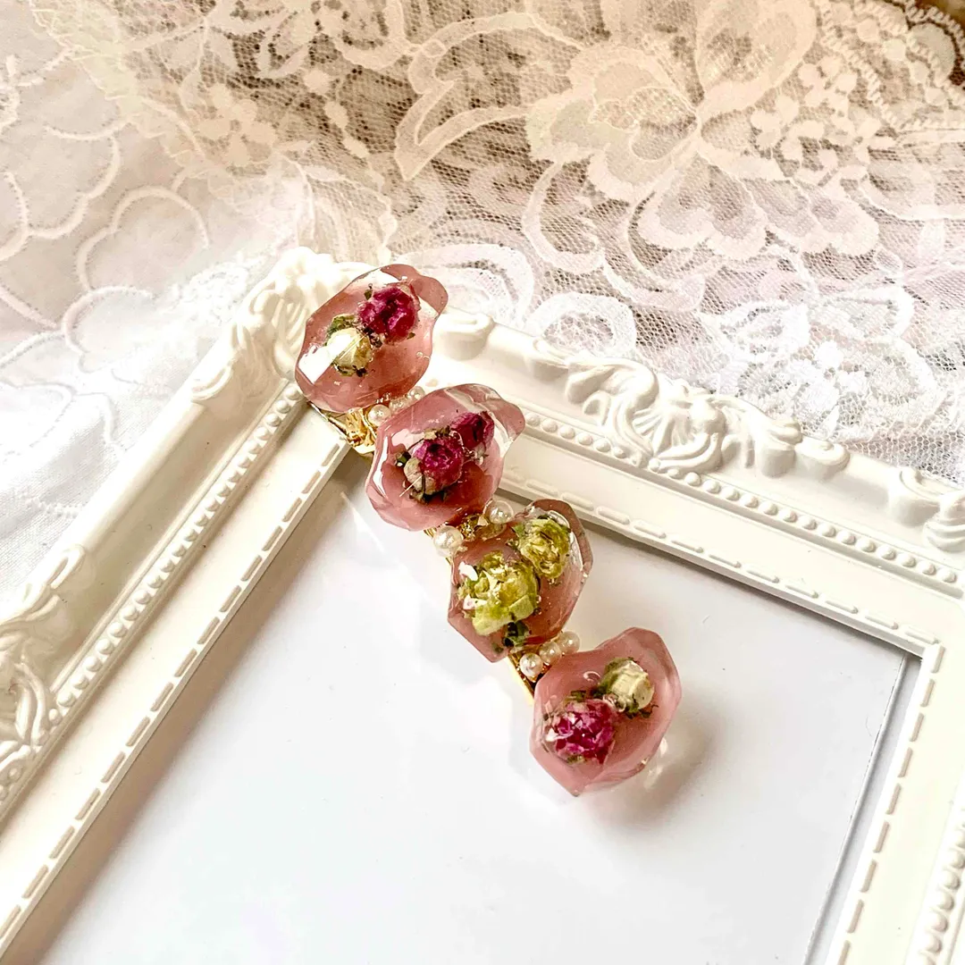 miwa3838さんのレジン作品 | 【再販】Comarimade × 作家のためのレジン 『イニ...