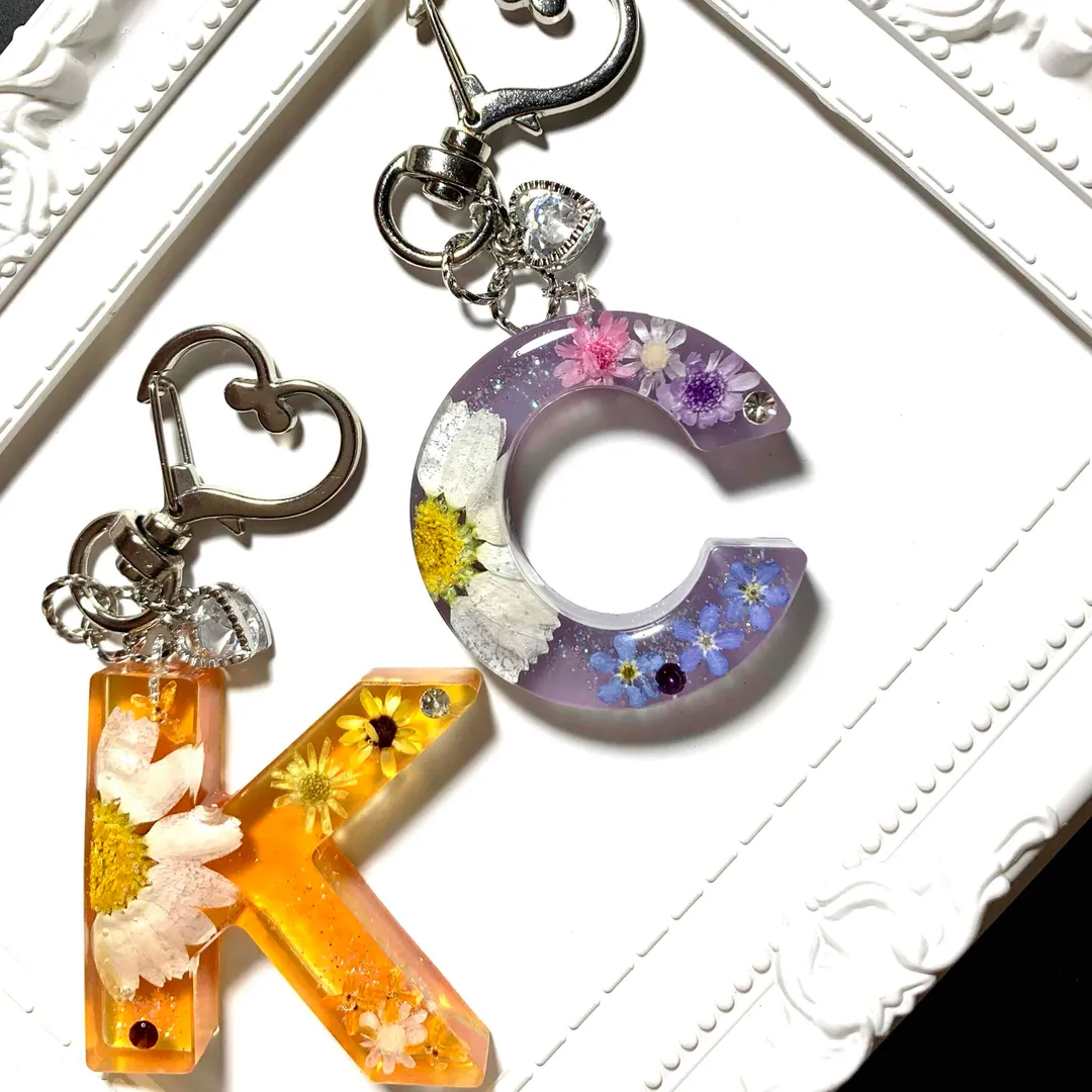 miwa3838さんのレジン作品 | 【再販】Comarimade × 作家のためのレジン 『イニ...