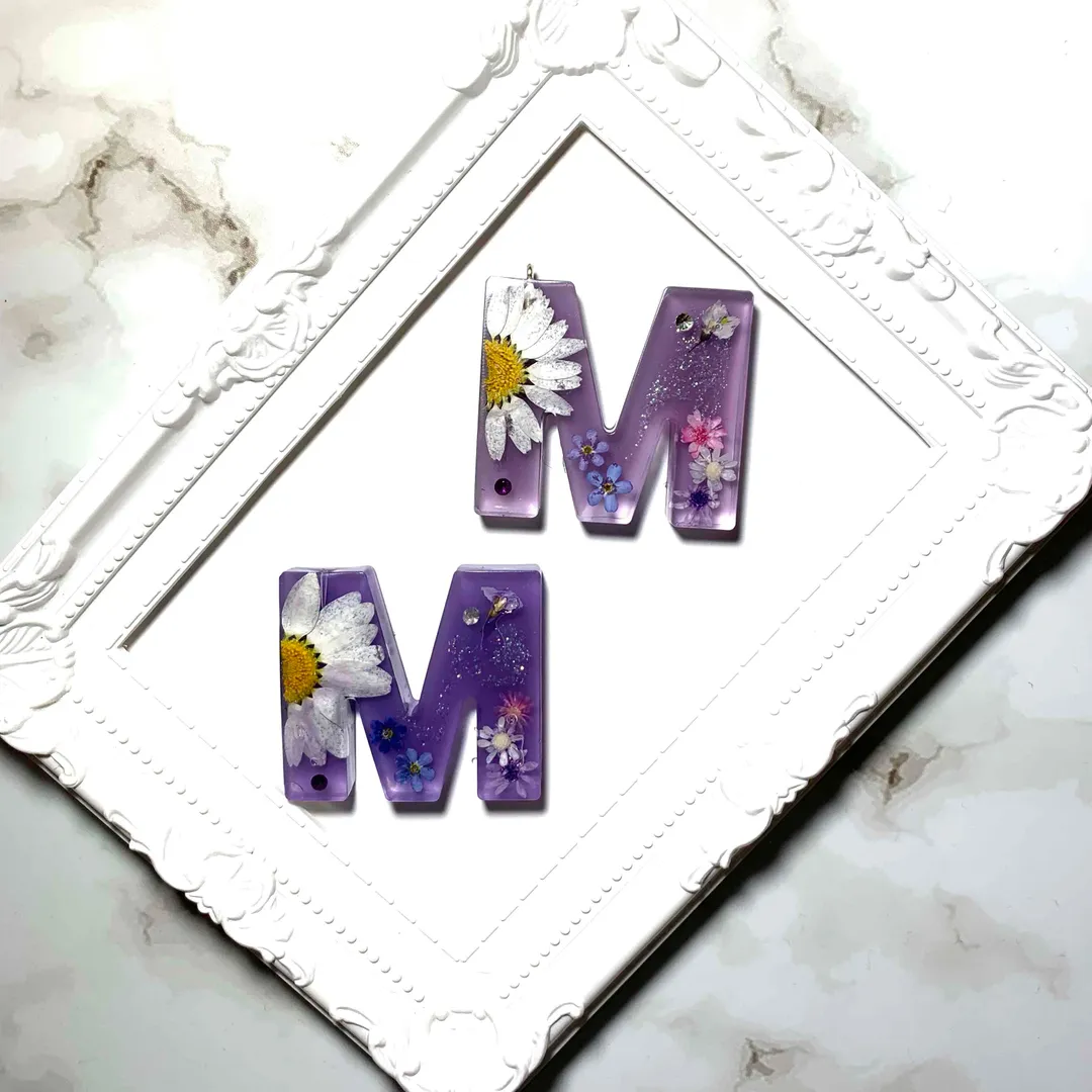 miwa3838さんのレジン作品 | 【再販】Comarimade × 作家のためのレジン 『イニ...