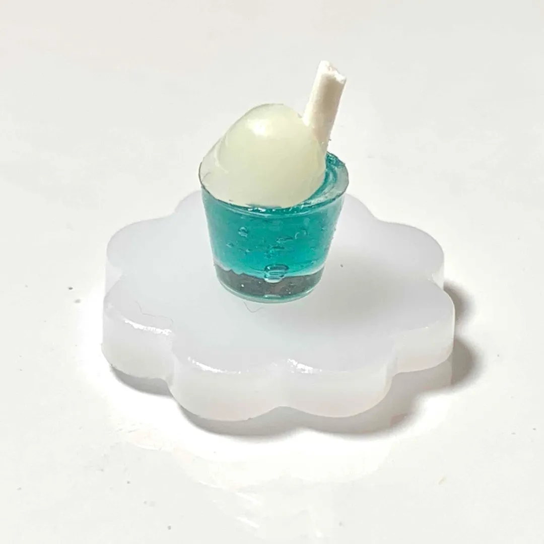 miwa3838さんのレジン作品 | 【定期便】作家のためのレジン 200g