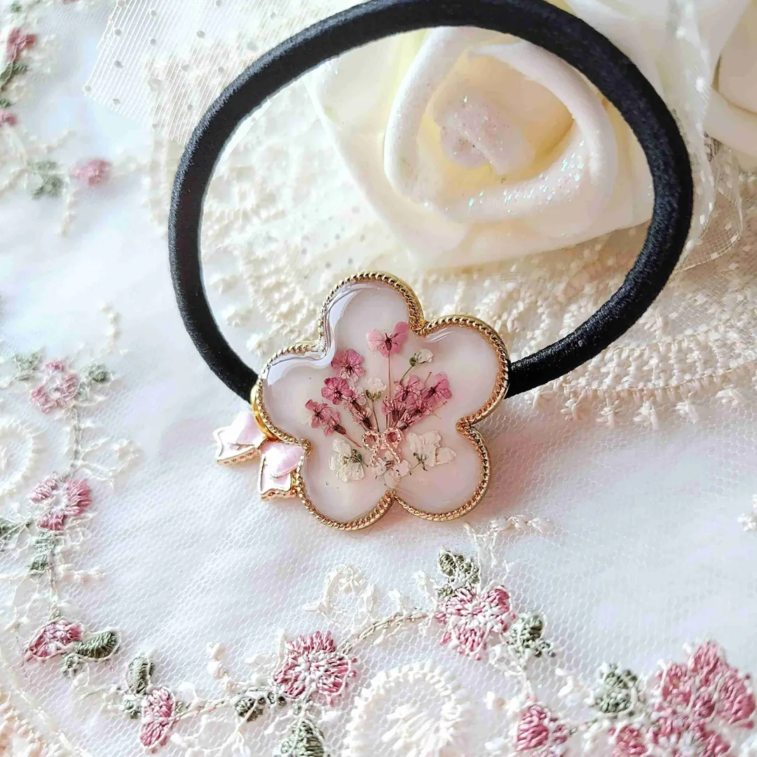 𓂃 𓈒𓏸❀咲𝕤𝕒𝕜𝕦❀𓂃 𓈒𓏸さんのレジン作品 | 【定期便】作家のためのレジン 200g