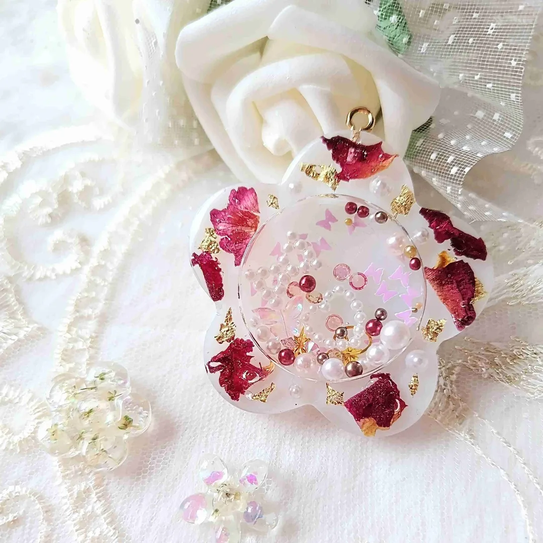 𓂃 𓈒𓏸❀咲𝕤𝕒𝕜𝕦❀𓂃 𓈒𓏸さんのレジン作品 | 【定期便】作家のためのレジン 200g