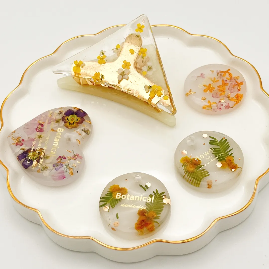 ちこちこちーきょさんのレジン作品 | 作家のためのレジン 200g