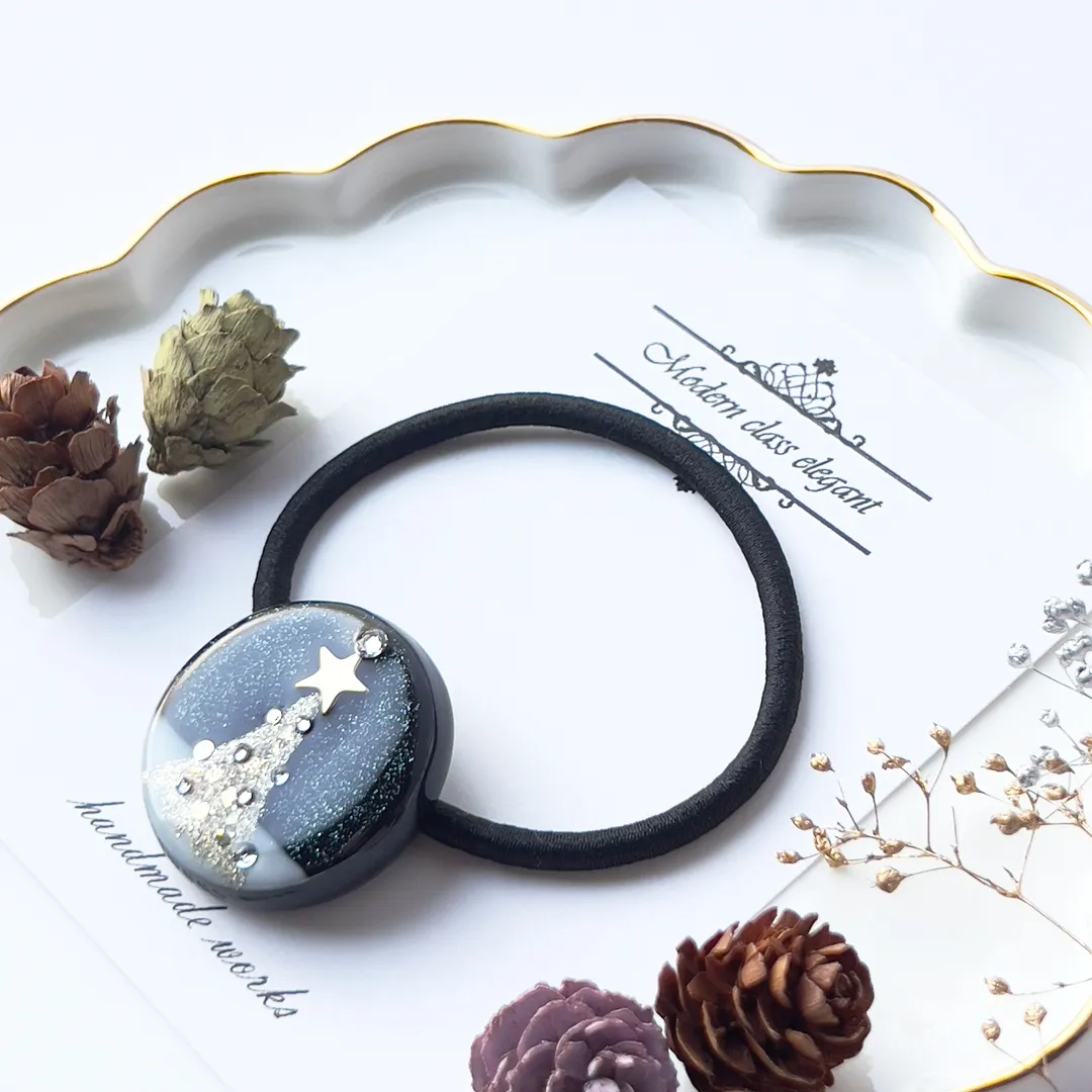 Modern class elegantさんのレジン作品 | 作家のためのレジン　100g