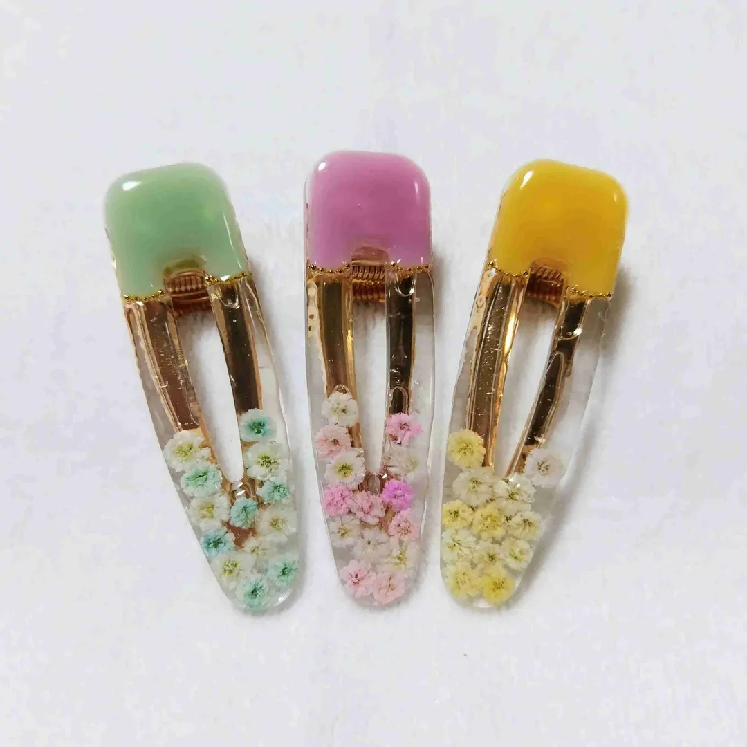 momoyさんのレジン作品 | スーパーSALE割引 クリスマスパッケージ登場 レジン液 大...