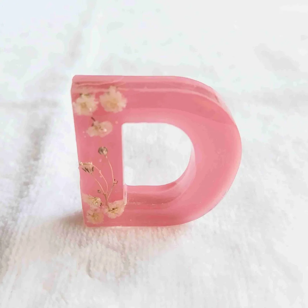momoyさんのレジン作品 | スーパーSALE割引 クリスマスパッケージ登場 レジン液 大...
