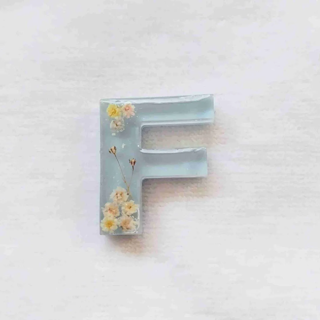 momoyさんのレジン作品 | スーパーSALE割引 クリスマスパッケージ登場 レジン液 大...