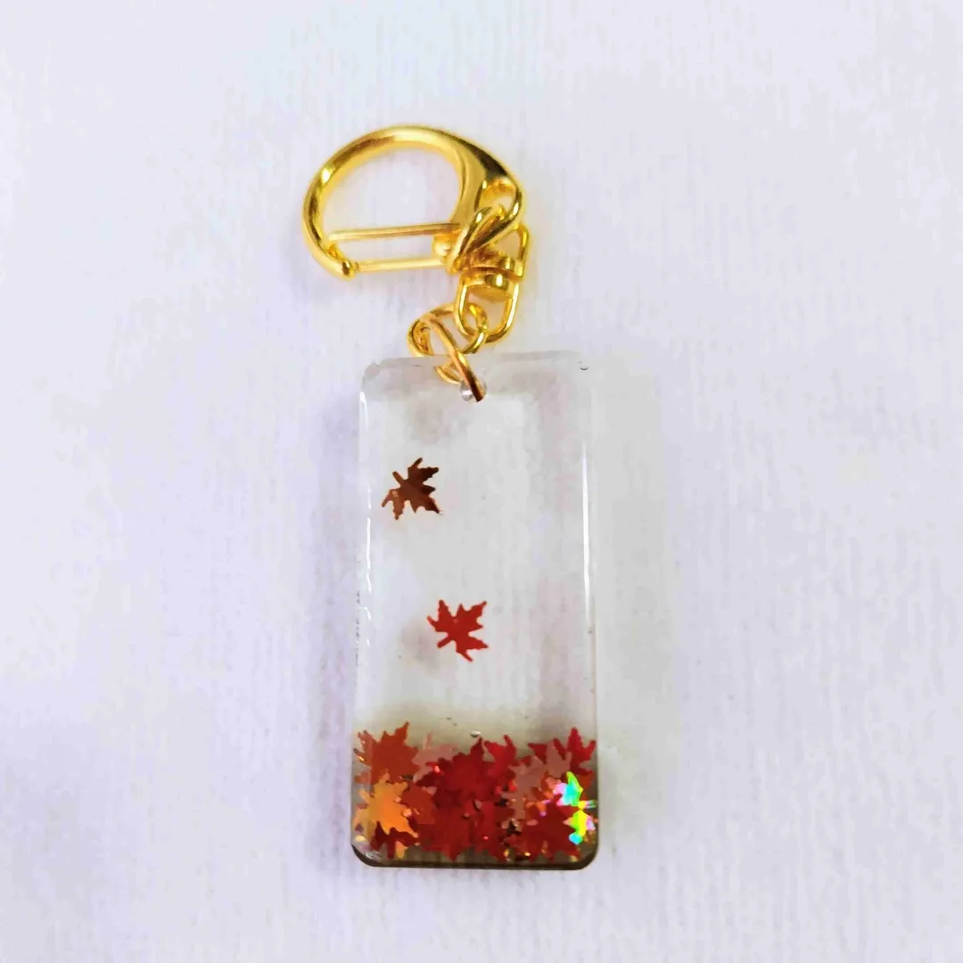 momoyさんのレジン作品 | スーパーSALE割引 クリスマスパッケージ登場 レジン液 大...