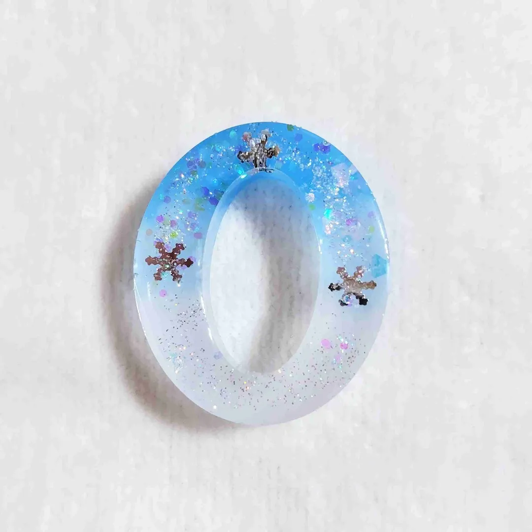 momoyさんのレジン作品 | スーパーSALE割引 クリスマスパッケージ登場 レジン液 大...