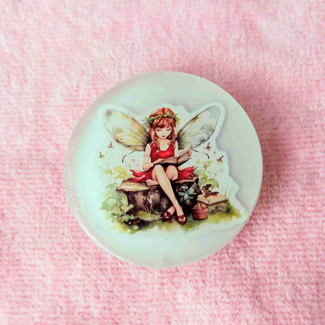 momoyさんのレジン作品 | スーパーSALE割引 クリスマスパッケージ登場 レジン液 大...