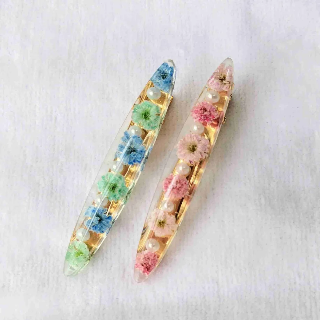 momoyさんのレジン作品 | スーパーSALE割引 クリスマスパッケージ登場 レジン液 大...