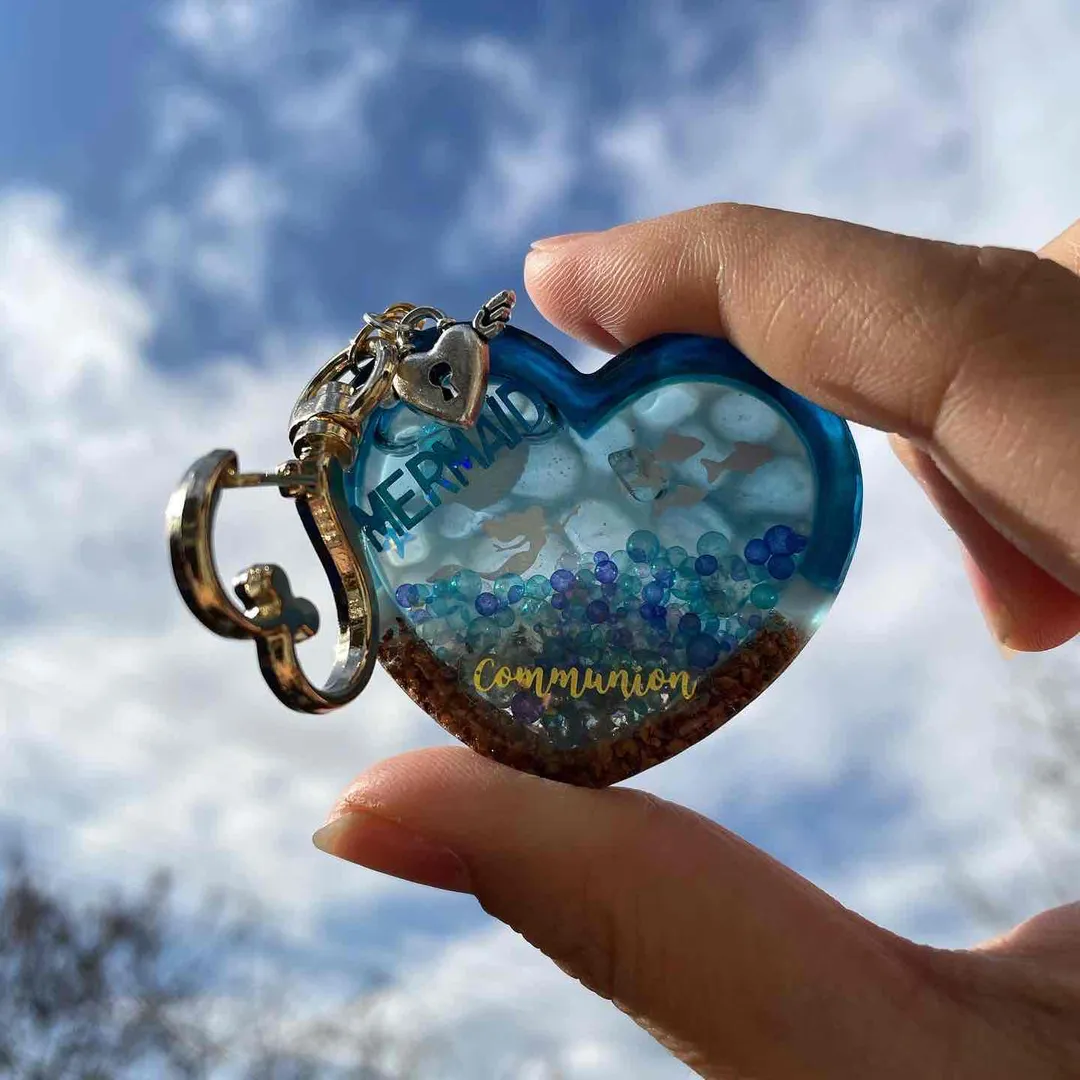 Danhana（ﾀﾝﾊﾅ）さんのレジン作品 | 超透明【大容量UV-LEDレジン液】70g 『コスパ＆クオリ...