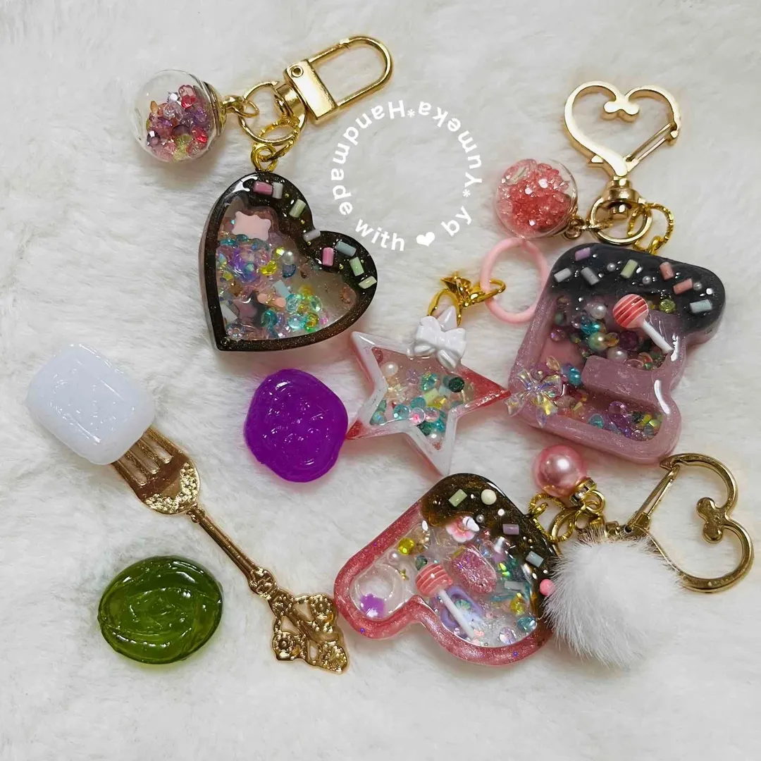 Pink_itigo🌸夢花さんのレジン作品 | 劇的改良!! 高品質に生まれ変わった UV&LED レジン液...