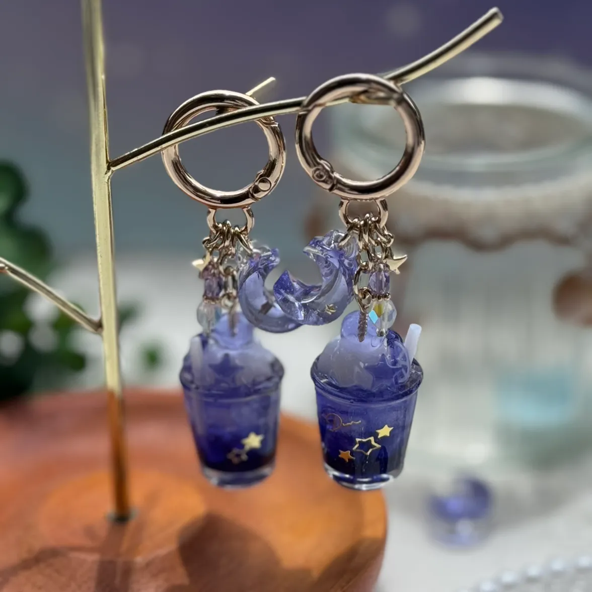 go09to22さんのレジン作品 | château chaton かのん監修 作家のためのレジン...