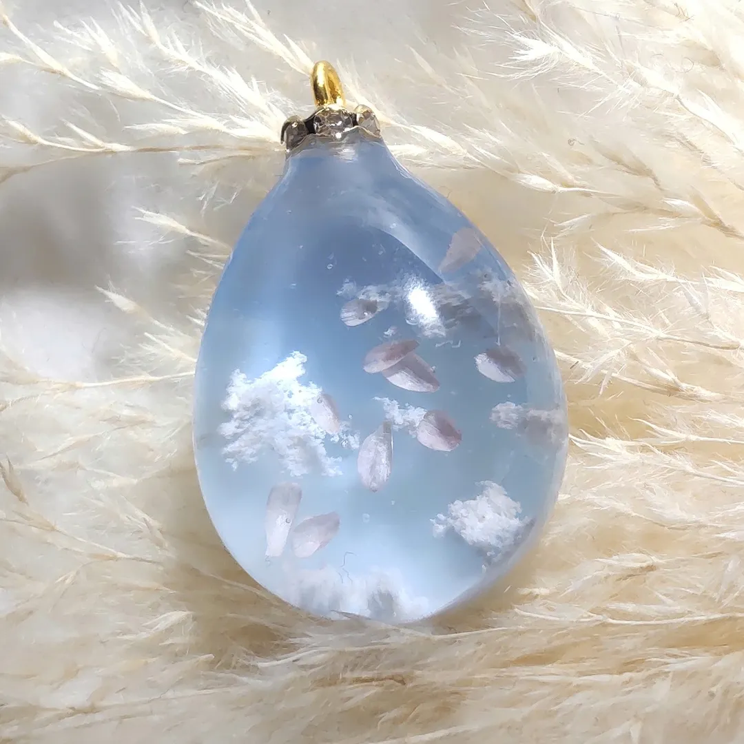 Bellさんのレジン作品 | 作家のためのレジン 100g