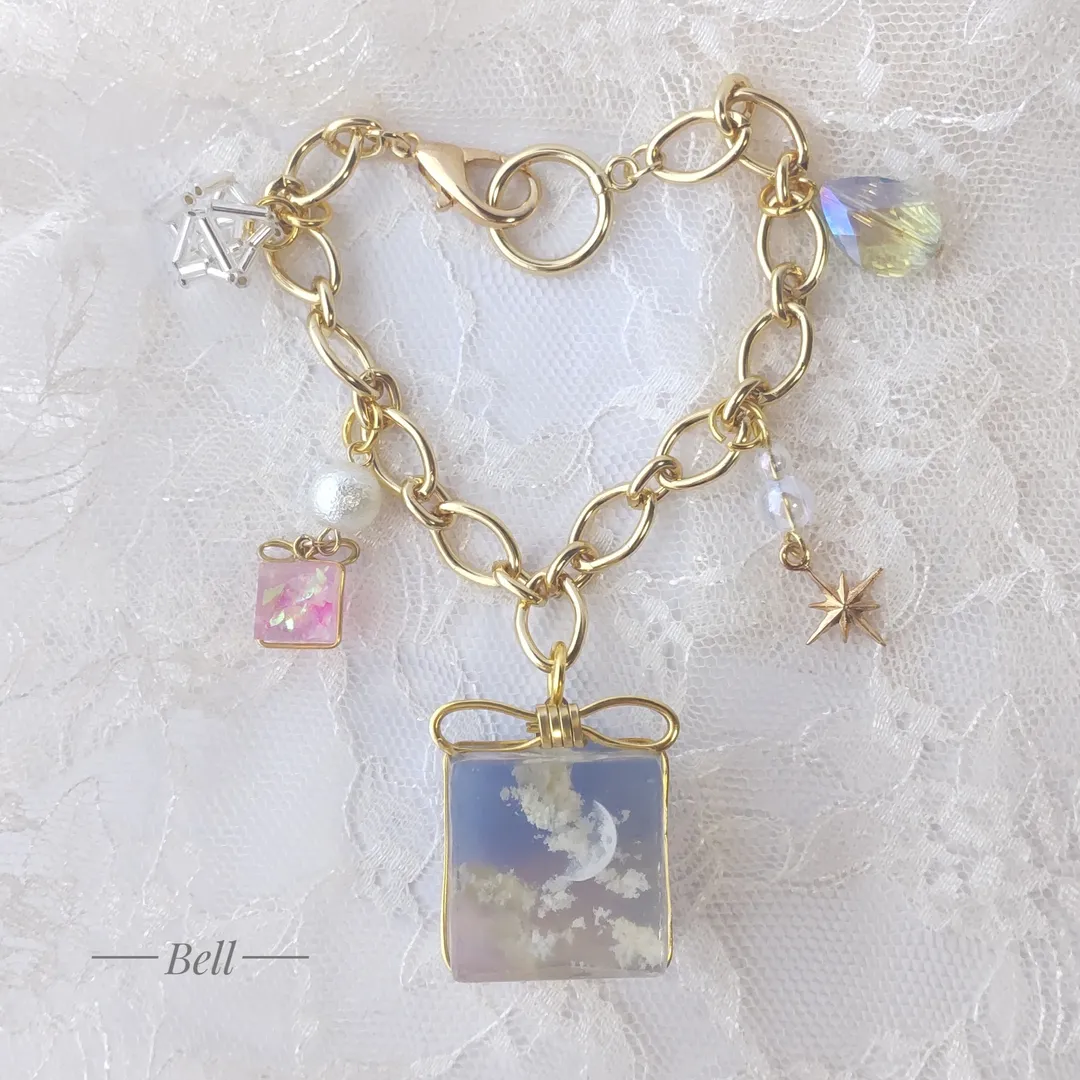 Bellさんのレジン作品 | 作家のためのレジン 100g