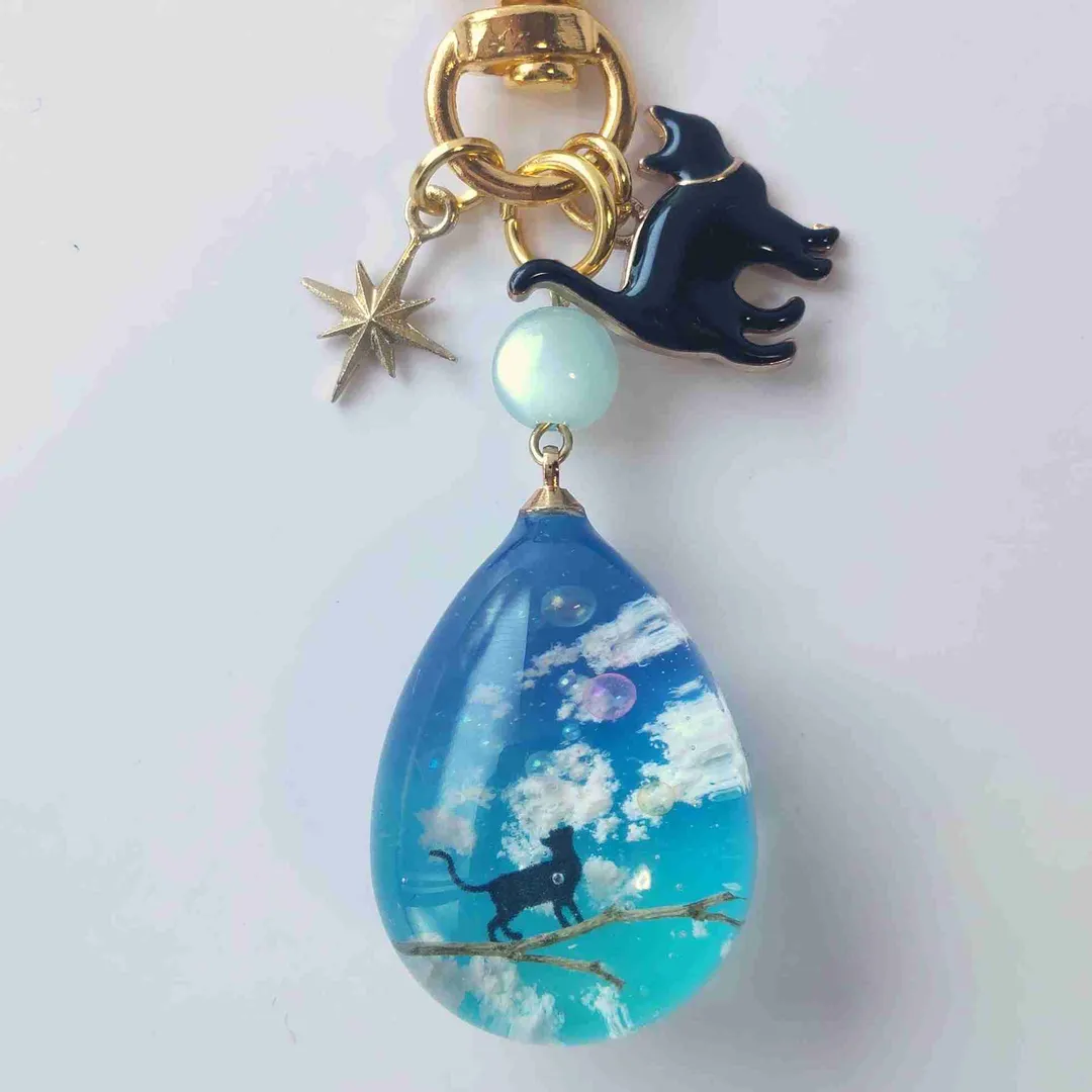 Bellさんのレジン作品 | 作家のためのレジン 100g