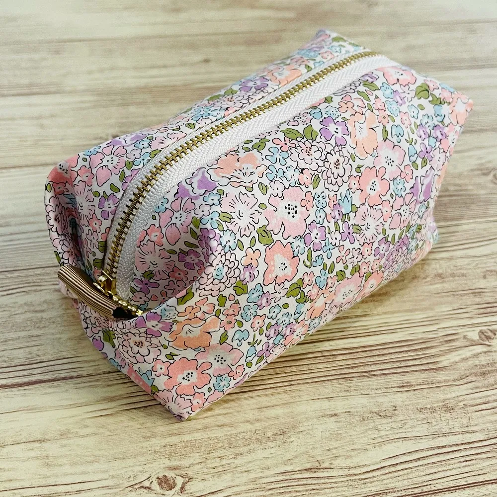 usanko×大塚屋 コラボキット リバティプリント「ミッシェル」キャラメルポーチ